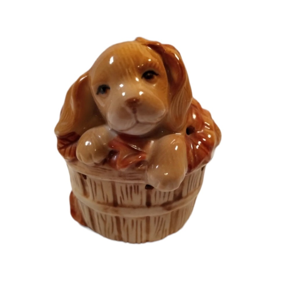 Vintage Avon Small Ceramic Spaniel Puppy In Basket Of Leaves Potpourri Diffuser